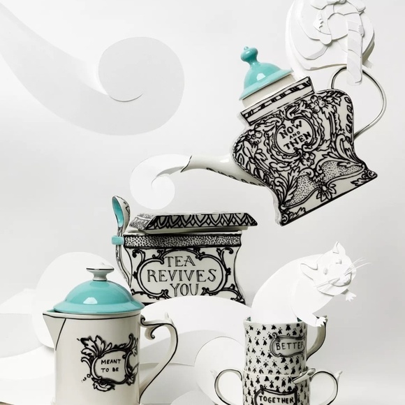 NWOT Anthropologie Sketched Story Tea Pot, Rare Out of Stock - Picture 9 of 10